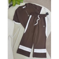 طقم بناتي ناعم 3016869