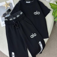 طقم بناتي ناعم 3016919