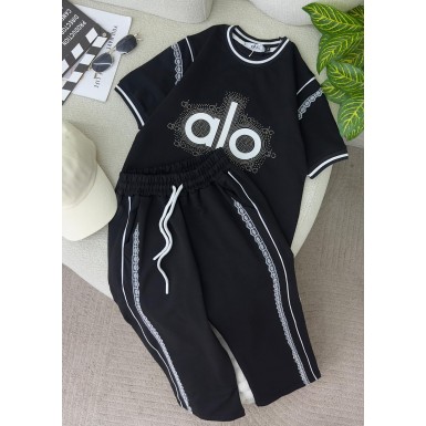 طقم بناتي ناعم 3016898