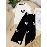 طقم بناتي ناعم 3017042