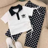 طقم بناتي ناعم 3017185