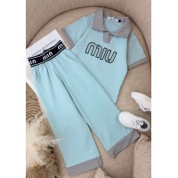 طقم بناتي ناعم 3017308
