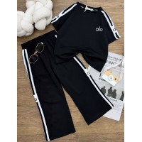 طقم بناتي ناعم 3017420