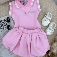 طقم بناتي ناعم 3017480
