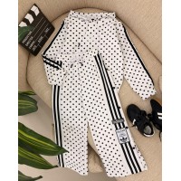 طقم بناتي ناعم 3017640