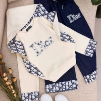 طقم بناتي ناعم 3017637 طقم بناتي ناعم 3017637