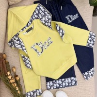 طقم بناتي ناعم 3017635 طقم بناتي ناعم 3017635