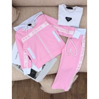 طقم بناتي ناعم 3017735
