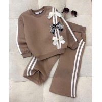 طقم بناتي ناعم 3017927