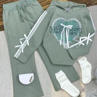 طقم بناتي ناعم 3014691