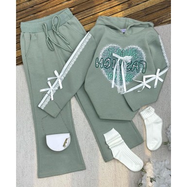 طقم بناتي ناعم 3014691