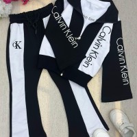 طقم بناتي ناعم 3014696