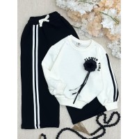 طقم بناتي ناعم 3014765