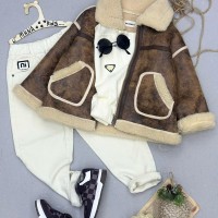 طقم ولادي أنيق 3015420