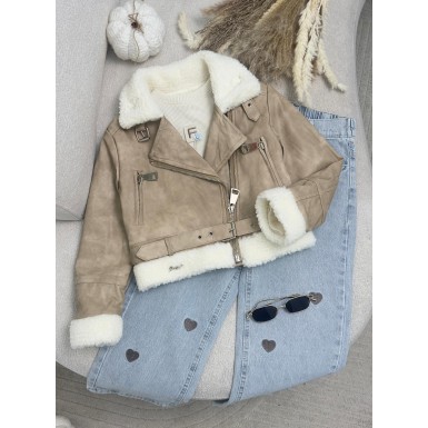 طقم بناتي ناعم 3015573