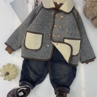 طقم ولادي أنيق 3015619