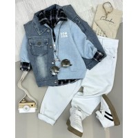 طقم ولادي أنيق 3015682