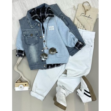 طقم ولادي أنيق 3015682