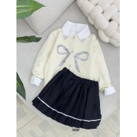 طقم بناتي ناعم 3015737