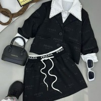 طقم بناتي ناعم 3015824