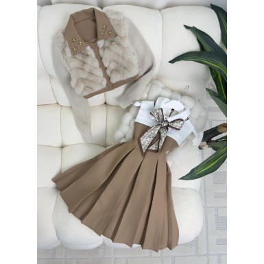 طقم بناتي ناعم 3015857