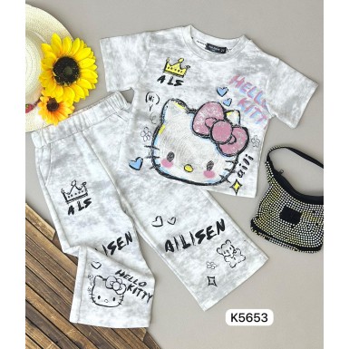 طقم بناتي ناعم K5653