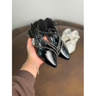 حذاء بناتي مميز 2015867