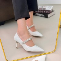 كعب نسائي ناعم 2015865