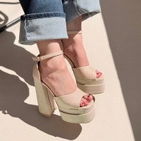 صندل نسائي ناعم 2015937