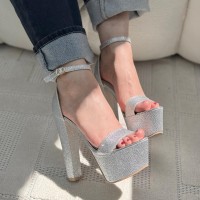 صندل نسائي ناعم 2015934