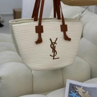 حقيبة نسائية مميزه 2015950