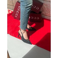 صندل نسائي ناعم 2015961