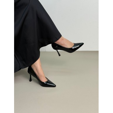 كعب نسائي ناعم 2016075