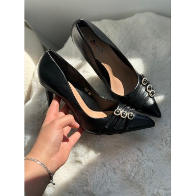 كعب نسائي ناعم 2016087