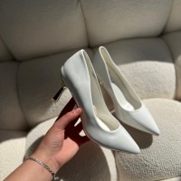 كعب نسائي ناعم 2016091