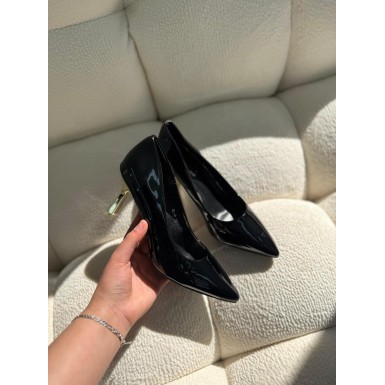 كعب نسائي ناعم 2016092