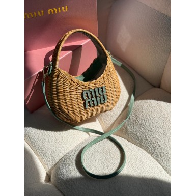 حقيبة نسائية مميزه 2016112