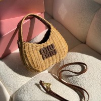 حقيبة نسائية مميزه 2016113