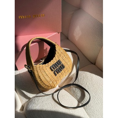 حقيبة نسائية مميزه 2016114