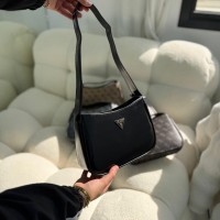 حقيبة نسائية مميزه 2016129