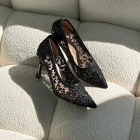 كعب نسائي ناعم 2016141