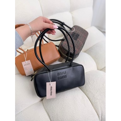 حقيبة نسائية مميزه 2016198 حقيبة نسائية مميزه 2016198