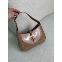 حقيبة نسائية مميزه 2016325