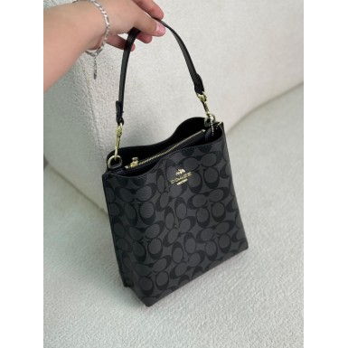 حقيبة نسائية مميزه 2016323