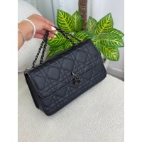 حقيبة نسائية مميزه 2016646