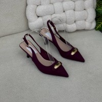 صندل نسائي ناعم 2016699