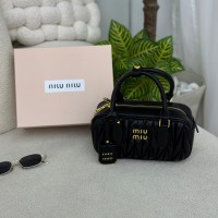 حقيبة نسائية مميزه 2016862
