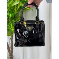 حقيبة نسائية مميزه 2016889