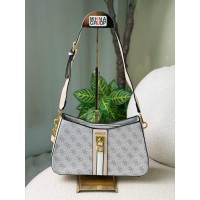 حقيبة نسائية مميزه 2016995