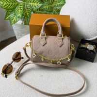 حقيبة نسائية مميزه 2017088